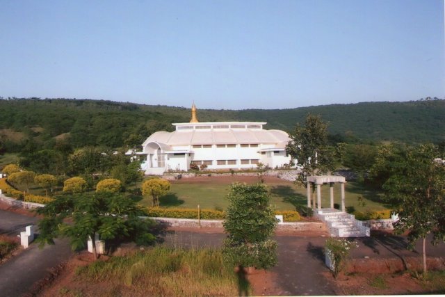 Dhammalaya Vipassana Meditation Centre 