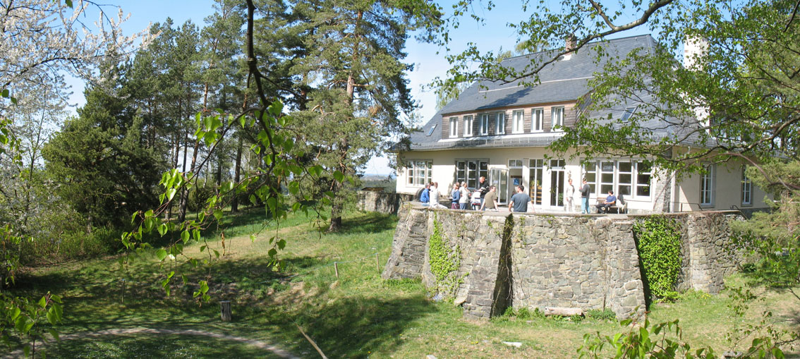  Triebel