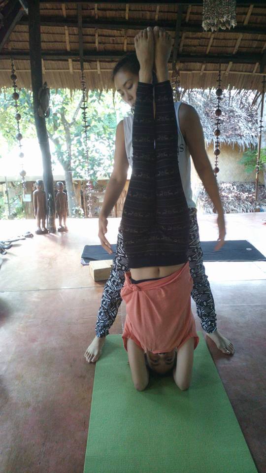 Bahay Kalipay Raw Food And Yoga Center Philippines
