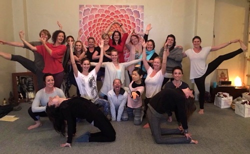 Ashram Yoga 