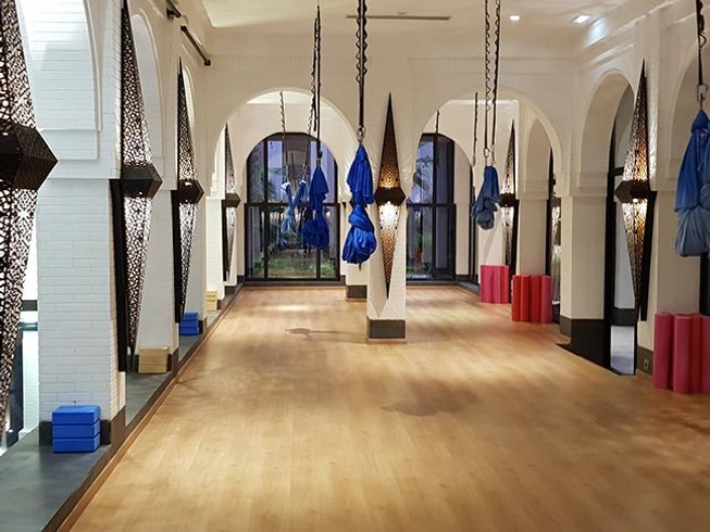 Om Yoga Retreat & School Marrakesh 