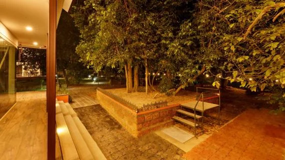 sarpakavu-scaled-570x320-11744877171.webp