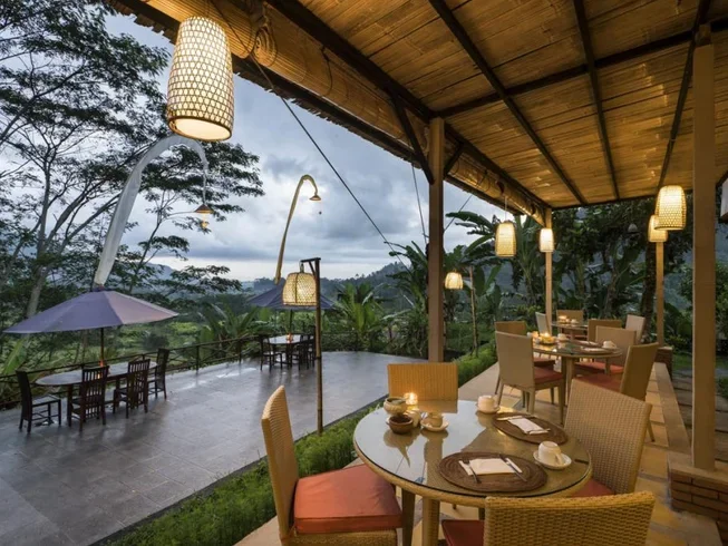 24 Day 200-Hour Yoga Teacher Training in Bali by Full Circle Yoga School8.webp