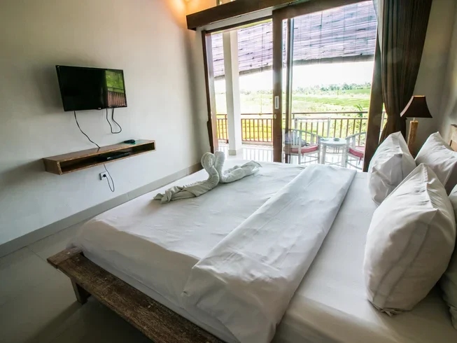14 Day 100 Hours Yoga Teacher Training in Canggu Bali by Pranava Yoga11.webp