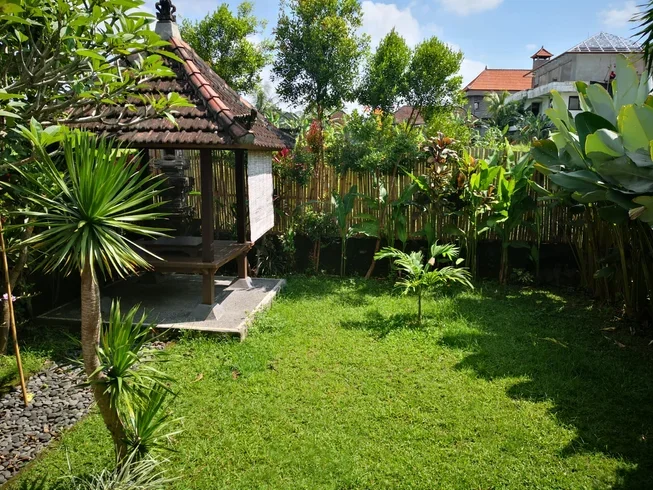 25 Day 200-Hour Meditation and Yoga Teacher Training Course in Ubud Bali by Samyama Mindfulness Meditation Center24.webp