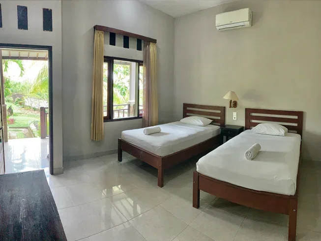42 Day 500 Hour Yoga TT in Bali at Ocean View Resort with Sauna and Surfing in Bingin Beach Uluwatu by Ulu Yoga34.webp