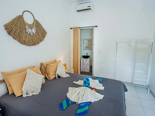 25 Day 200 Hour Aerial and Vinyasa Yoga Teacher Training in Bali by Yoga Dunia Lembongan12.webp