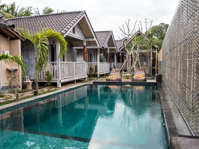 25 Day 200 Hour Aerial and Vinyasa Yoga Teacher Training in Bali by Yoga Dunia Lembongan28.webp