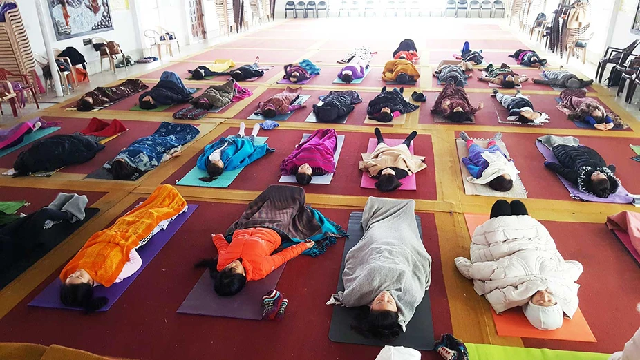 100 Hrs Yoga Teacher Training Course in Rishikesh By Rishikesh Yoga Prakash1.webp
