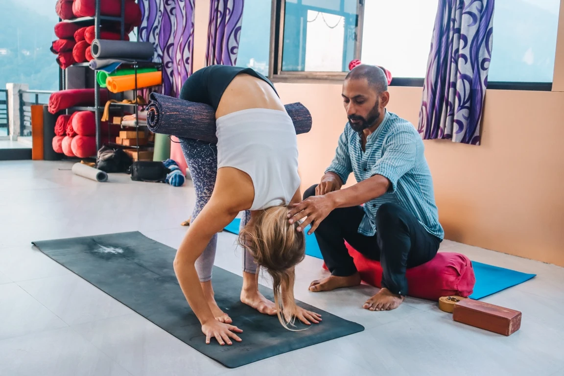 100 Hrs Yoga Teacher Training Course in Rishikesh By Yoga Vidya School1.webp