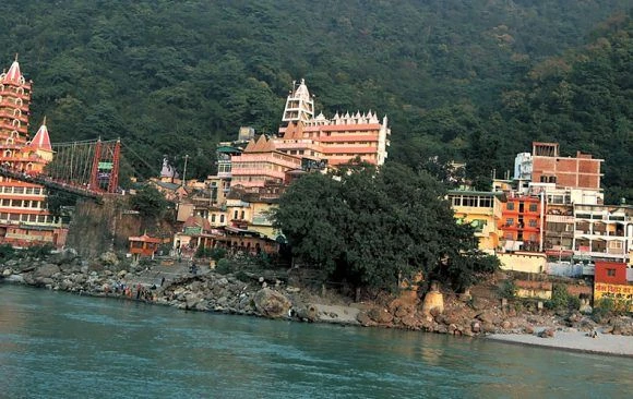 100 Hrs Yoga Nidra Teacher Training Course in Rishikesh By Yoga Essence Rishikesh1.webp