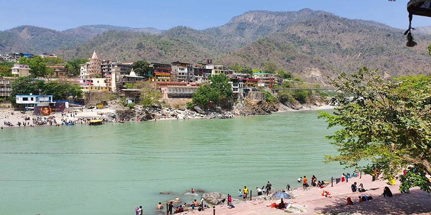 100 Hrs Yoga Teacher Training Course in Rishikesh By Pyramid Yogshala1.webp