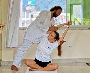 200 Hrs Yoga Teacher Training Course in Rishikesh By Om Shanti Om Yoga School1.webp