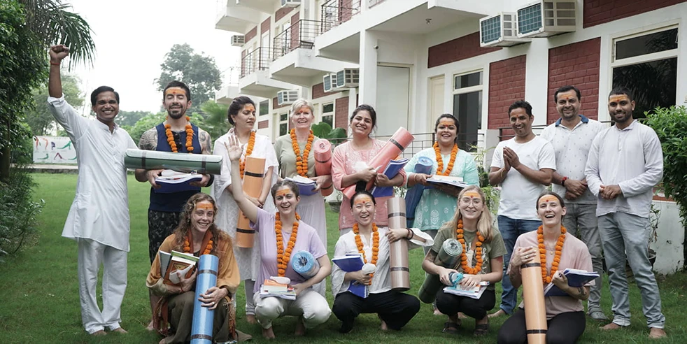 200 Hrs Yoga Teacher Training Course in Rishikesh By Hari Om Yoga Centre1.webp
