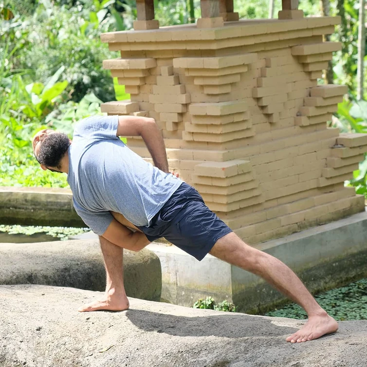 200 Hrs Yoga Teacher Training Course  in Rishikesh By Sattya Yoga5.webp