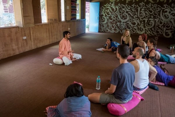 200 Hrs Yoga Teacher Training Course in Rishikesh By Vedic Yoga Academy8.webp