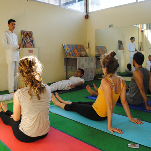300-hour-yoga-ttc-in-rishikesh1712656713.jpg