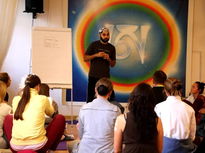 24 Day 200-Hour Hatha and Ashtanga Vinyasa Flow Yoga Teacher Training in Koh Samui (20).webp