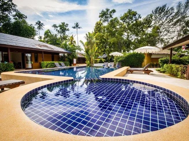24 Day 200-Hour Hatha and Ashtanga Vinyasa Flow Yoga Teacher Training in Koh Samui (38).webp