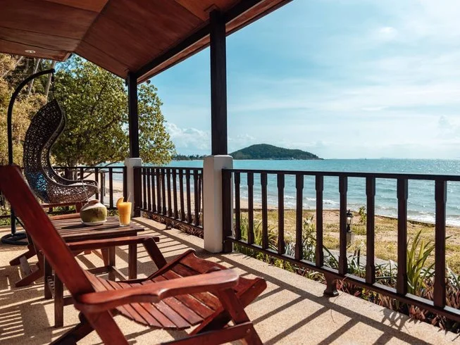 25 Day Yoga Teacher Training in Koh Samui (8).webp