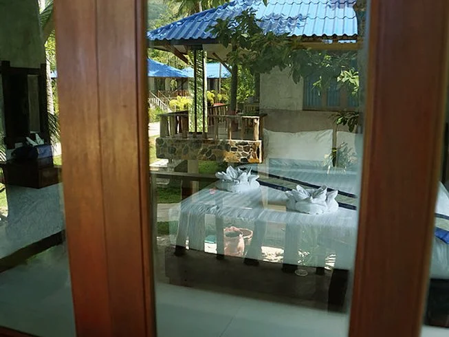 28 Day 200-Hour Multi-Style Yoga Teacher Training Course with Vegan Food in Koh Phangan (14) (1).webp