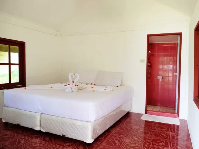 28 Day 200-hour Yoga Teacher Training in Surat Thani (14).webp