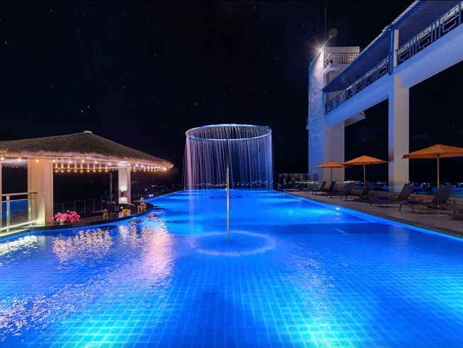 6 Days Yoga and Wellness Retreat with Panoramic Sunrise Yoga and Day Trips Phuket, Thailand (26).webp