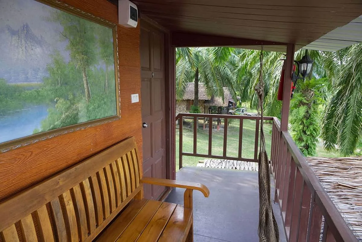 7 Day 50-hour Traditional Hatha, Meditation and Intro in Vinyasa, Yin, and Restorative Yoga in Krabi (13) (1).webp