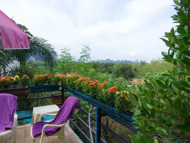 7 Day 50-hour Traditional Hatha, Meditation and Intro in Vinyasa, Yin, and Restorative Yoga in Krabi (26) (1).webp