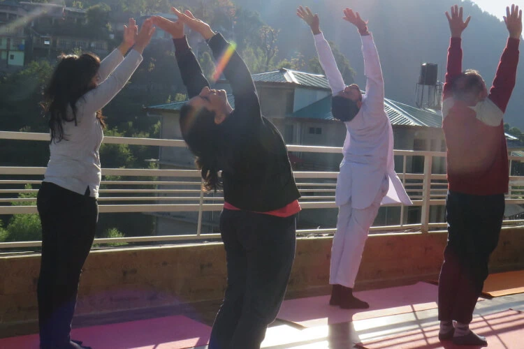 om yoga ashram171736162513.webp