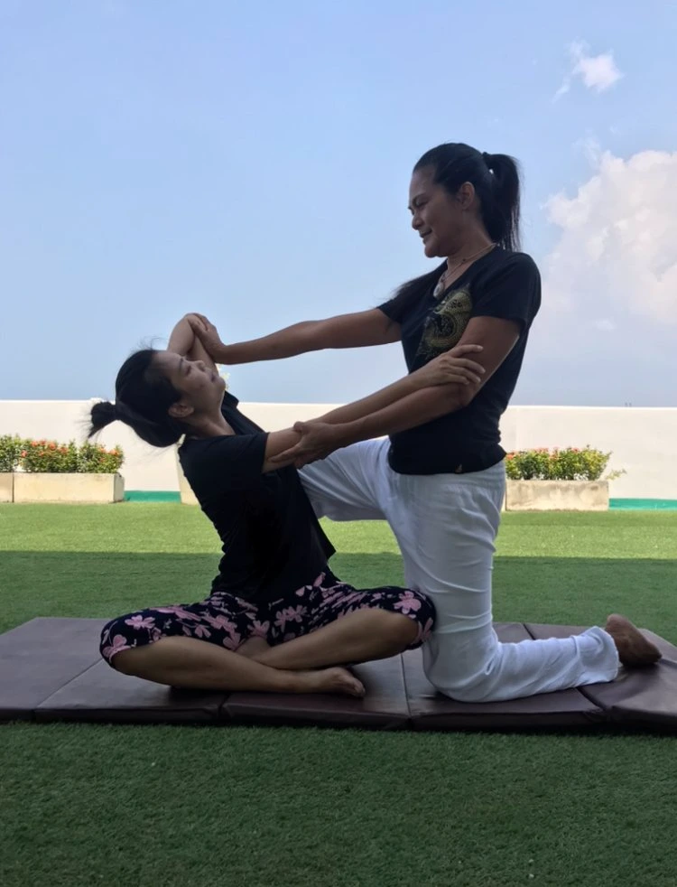 lek yoga121737726862.webp