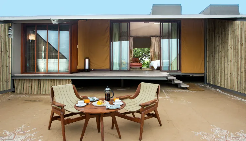 14a luxury tent outdoor sitting  raas chhatrasagar x ravi1741661585.webp
