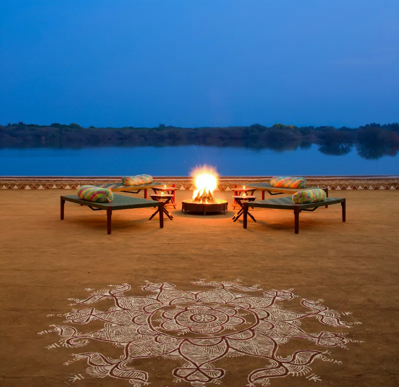 16 baradari outdoor sitting x lake view  raas chhatrasagar x andre fanthome1741661586.webp