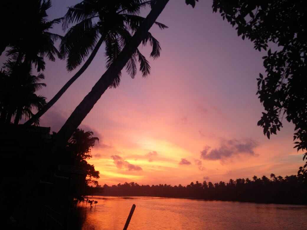 lhasaresortsunset1744878654.jpg