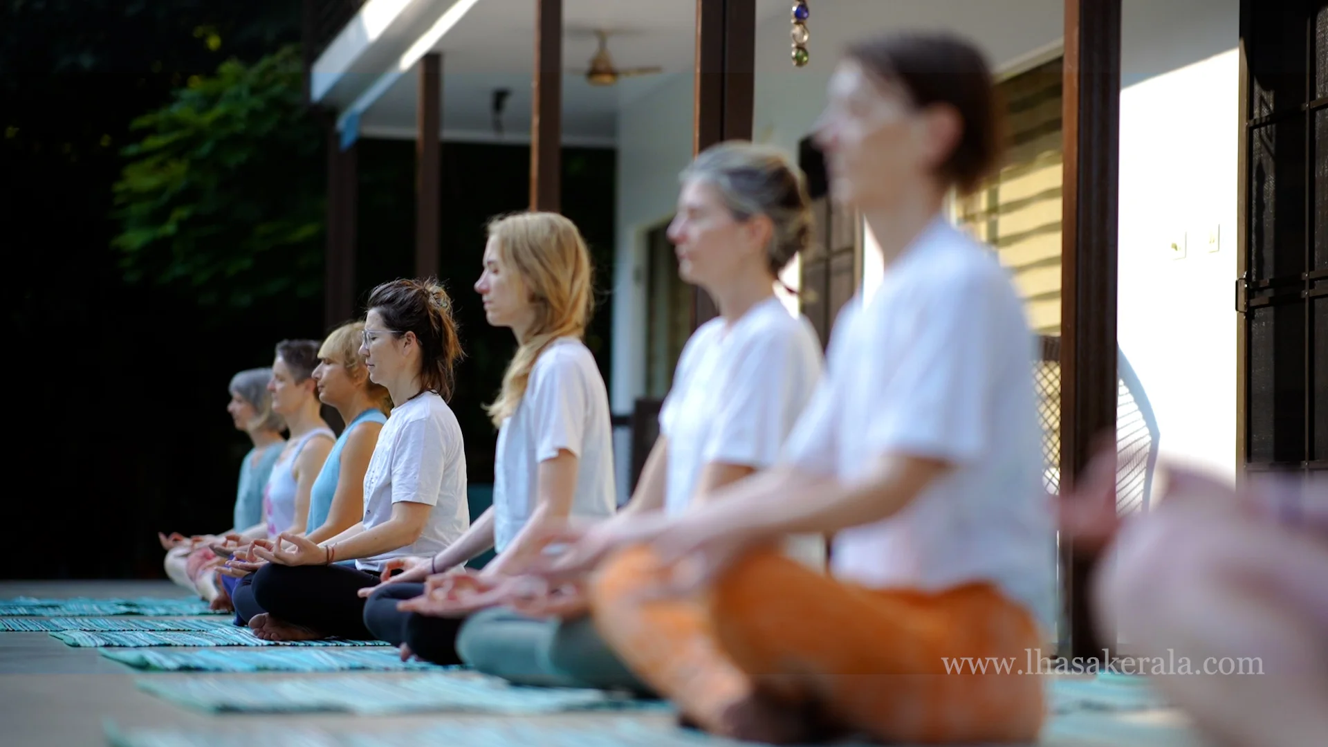 yoga1744878656.webp