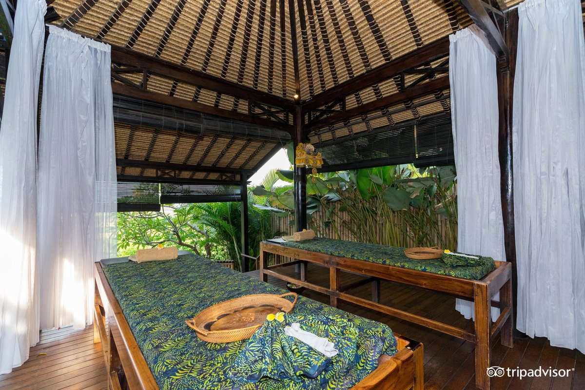 spaoutdoorv153884741745569063.jpg