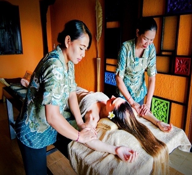 wellnessretreatsmainbanner11745578386.jpg