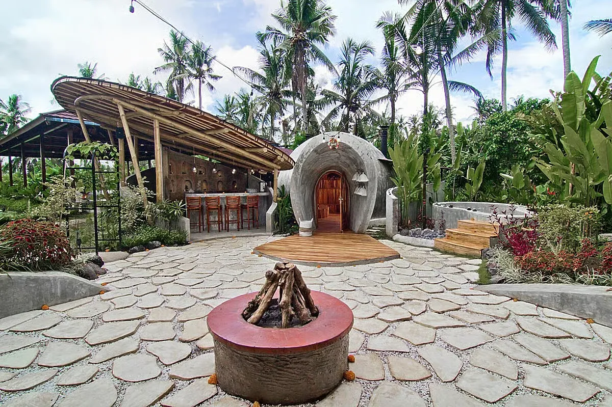 hot stone club ubud 221748681625.webp