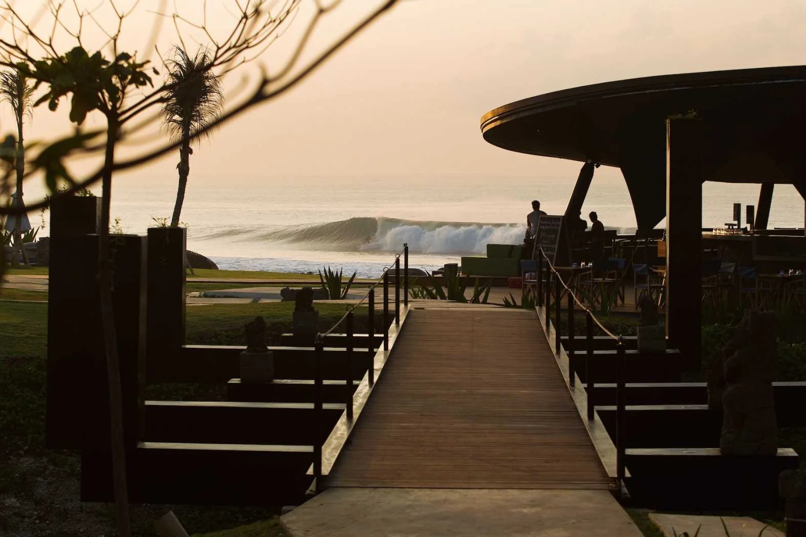komune resort  beach club 501748870759.webp