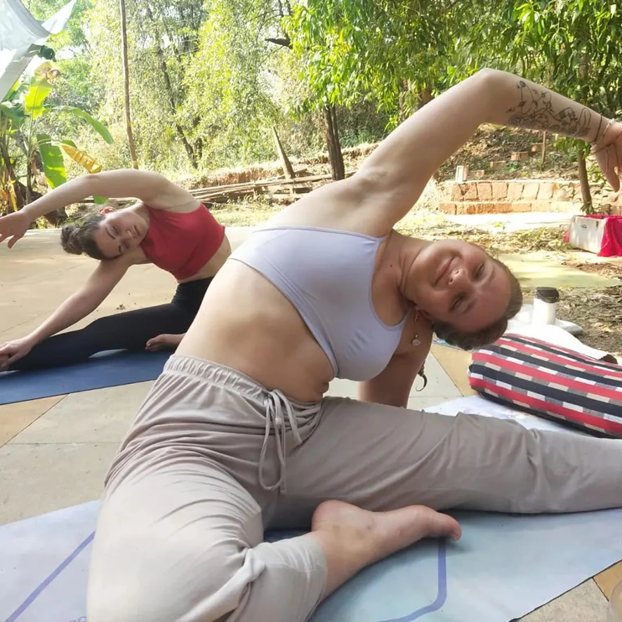 yin yoga therapy training171766580967.webp