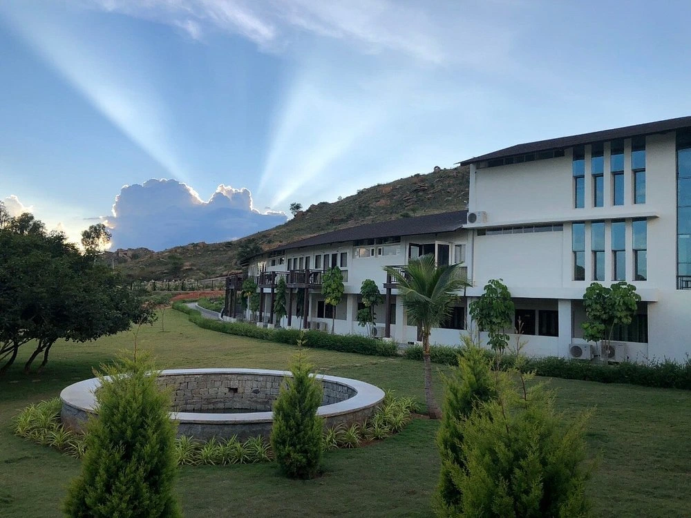 Shathayu Ayurveda Yoga Retreat 6.webp